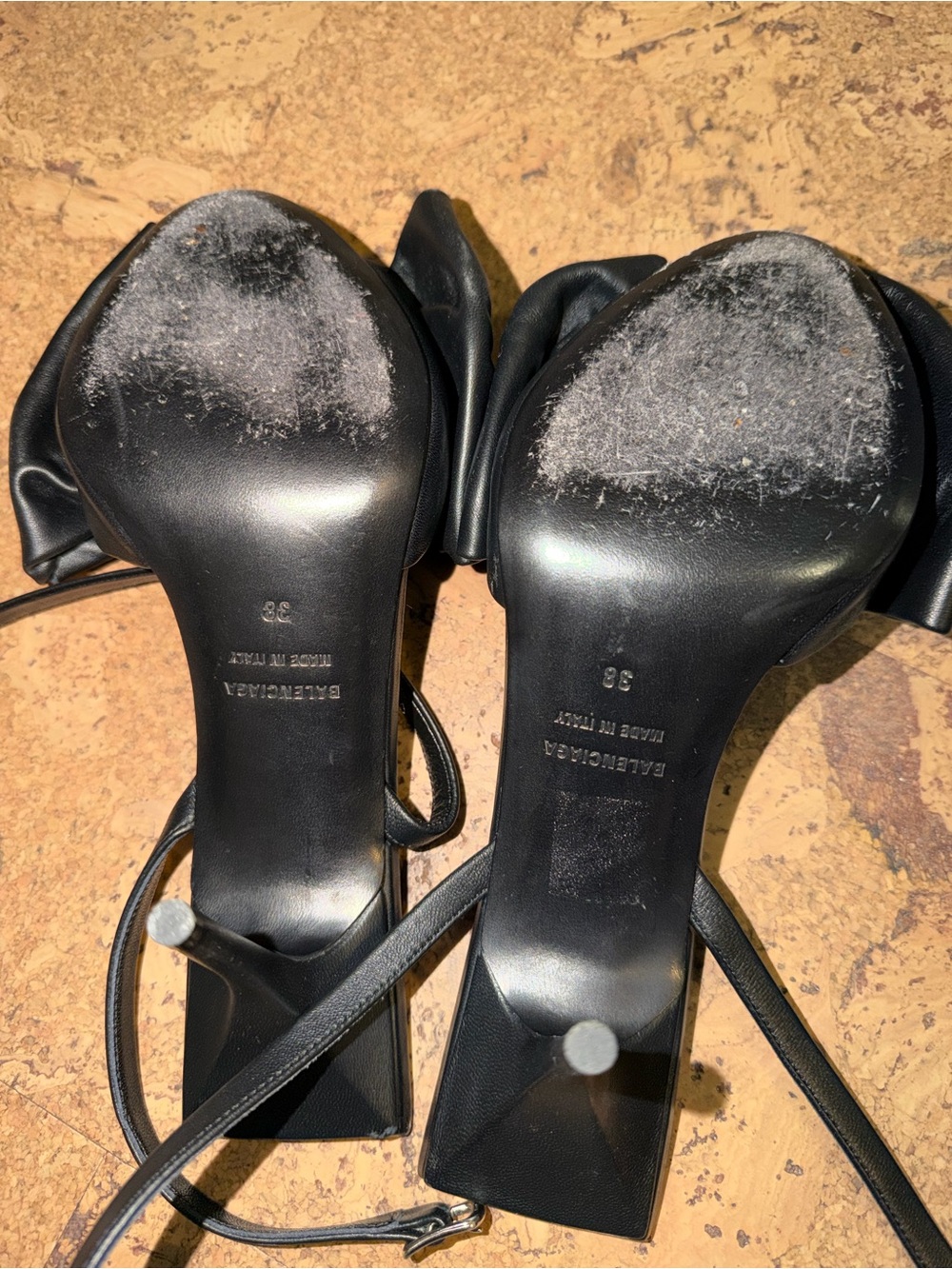 Balenciaga Black Knotted Leather Strappy Heels - Picture 3 of 3